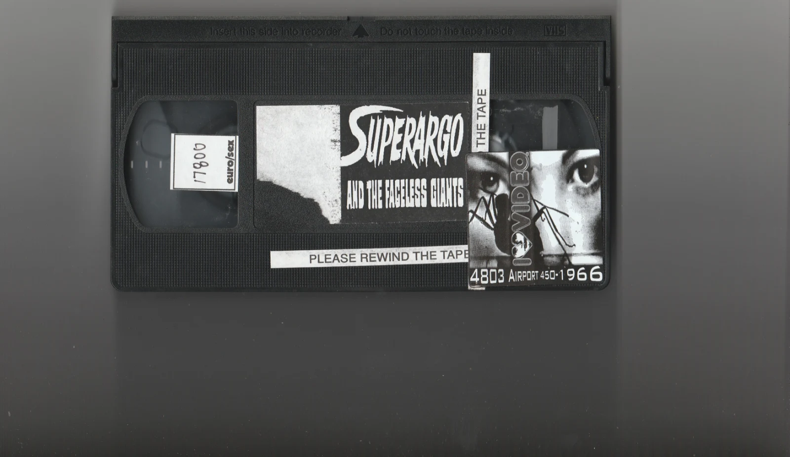 Superargo and the Faceless Giants VHS front label scan